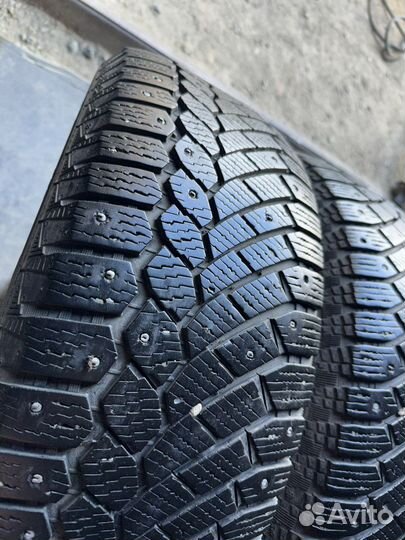 Continental ContiIceContact 235/65 R17