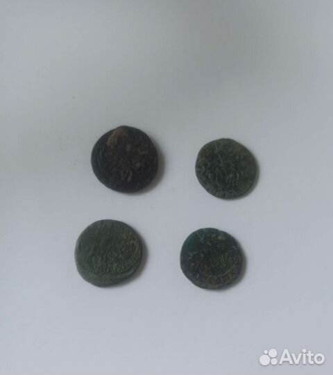 Полушки 4 шт (1789 2 шт, 1768,1771)