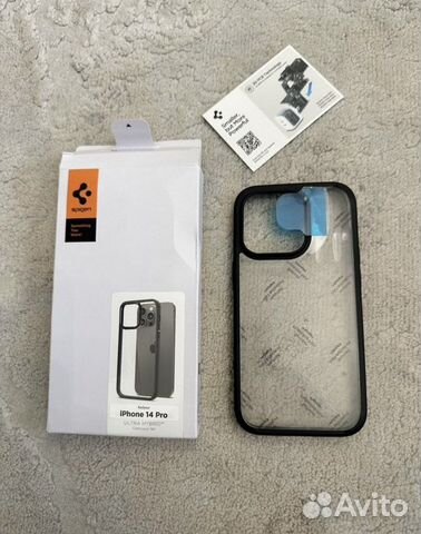Чехол на iPhone 14 pro Spigen
