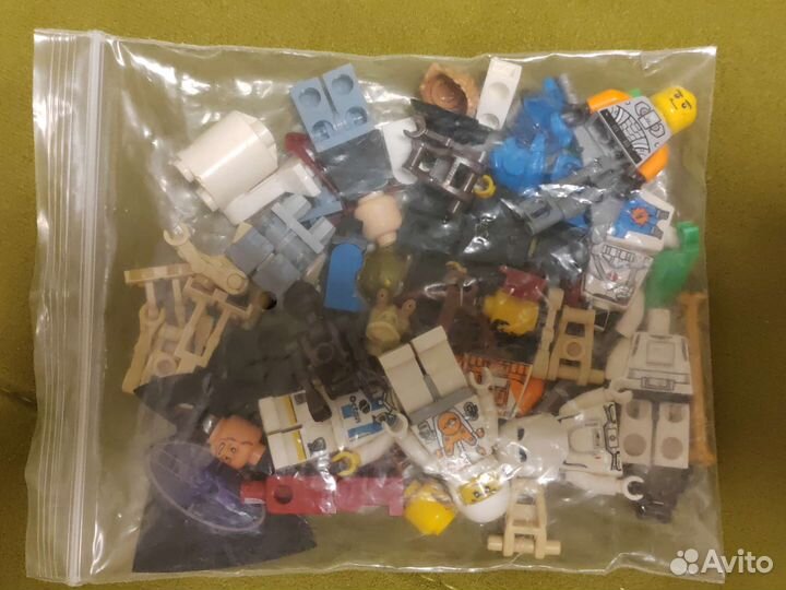 Lego минифигурки россыпью