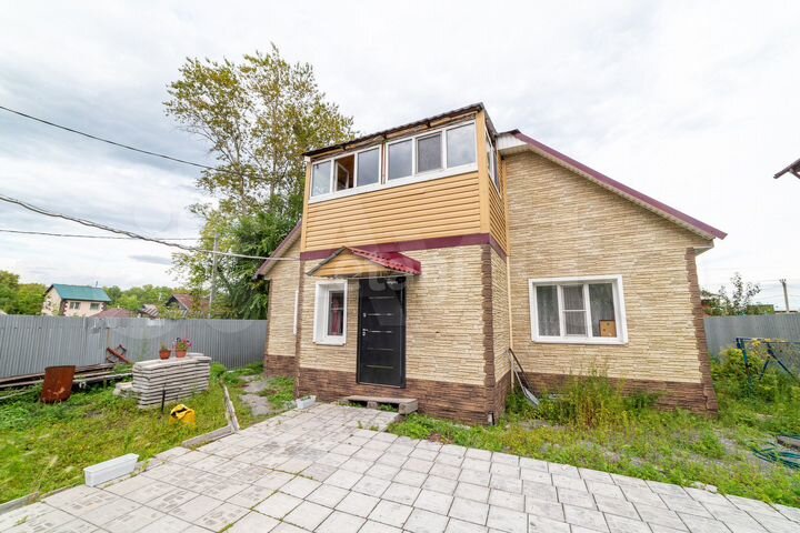 Коттедж 151,8 м² на участке 6,3 сот.