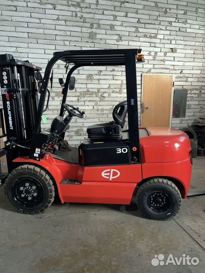 Вилочный погрузчик EP Equipment CPCD30T3, 2023