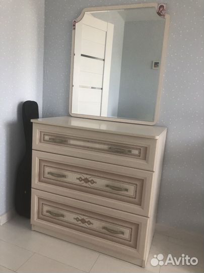 Детская мебель Аврора (кровать, комод с зеркалом)