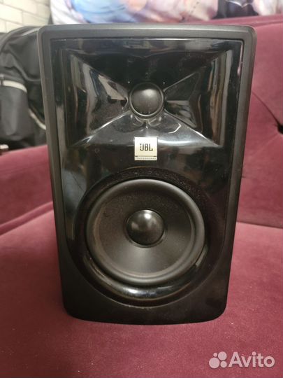 Студийные мониторы jbl 305p mkii