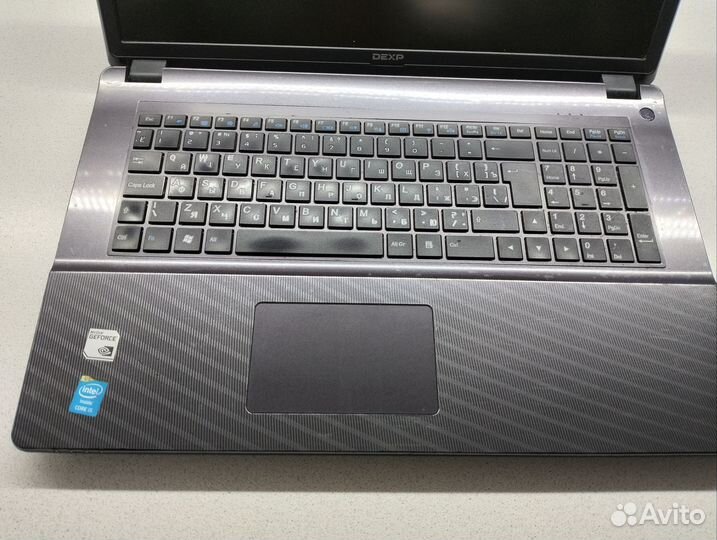 Ноутбук Dexp w670sfq(hd+)