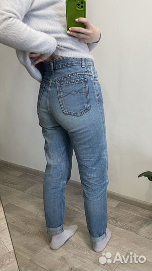 Джинсы