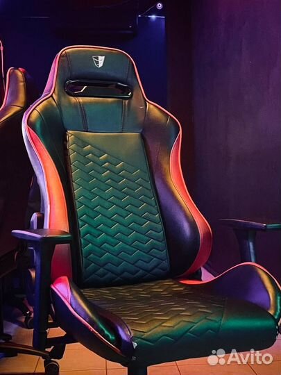 Геймерское кресло бу