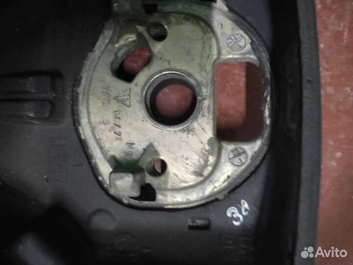 Руль porsche cayenne 2004г