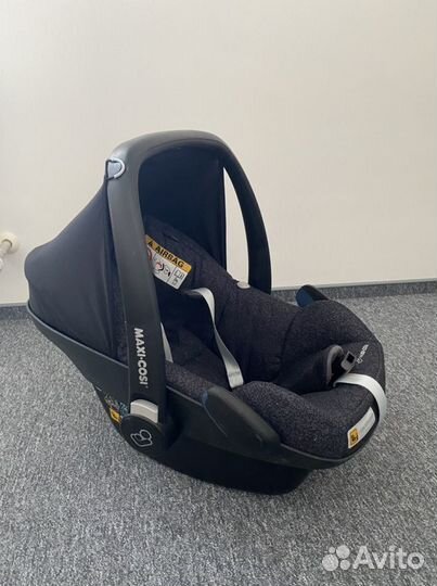 Автолюлька maxi cosi pebble plus