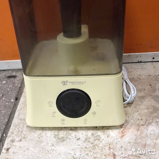 Увлажнитель воздуха Royal Clima cube