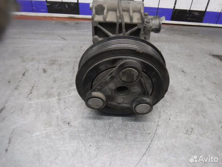 Компрессор кондиционера Mazda 6 L8 2006