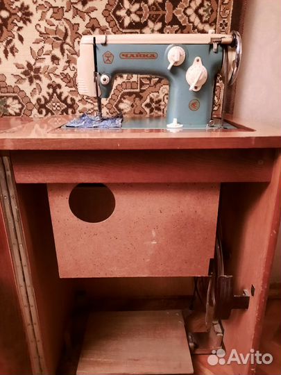 Швейная машина Чайка класса 115-1