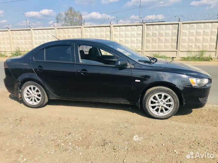 Mitsubishi Lancer 1.5 МТ, 2008, 215 000 км