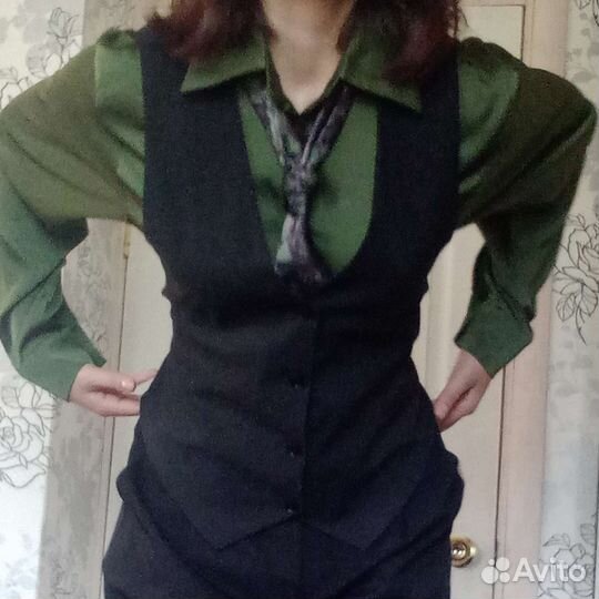 Жилет классический винтажный