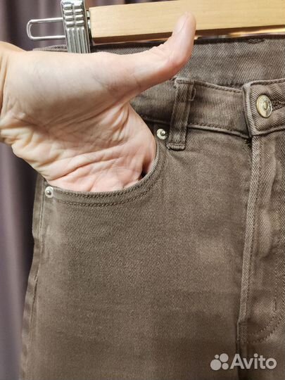 Джинсы женские широкие 42 hm