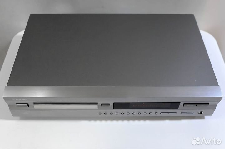 Проигрыватель CD Yamaha CDX-496, 2000г