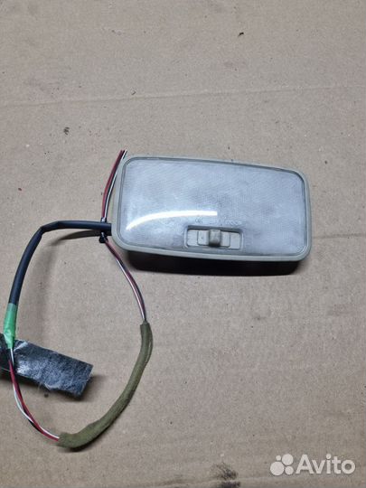 Плафон салонный Toyota Raum 2