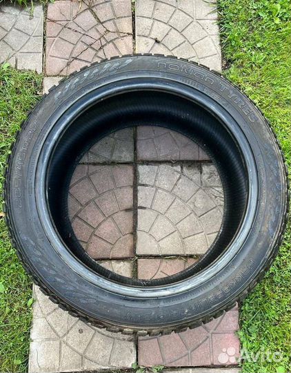 Nokian Tyres Hakkapeliitta 9 SUV 285/45 R22 114T