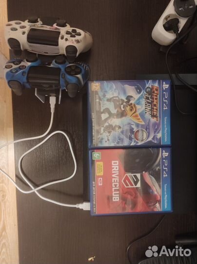 PS 4 slim 500 gb