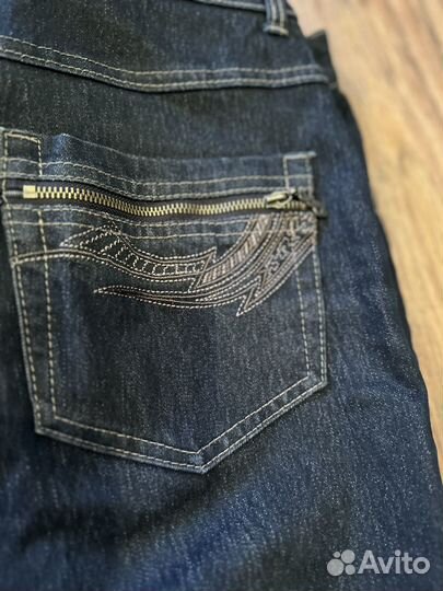 Джинсы капри