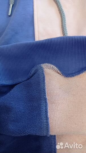 Спортивный костюм для девочки 152 новый