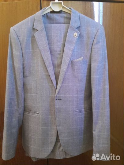 Костюм мужской