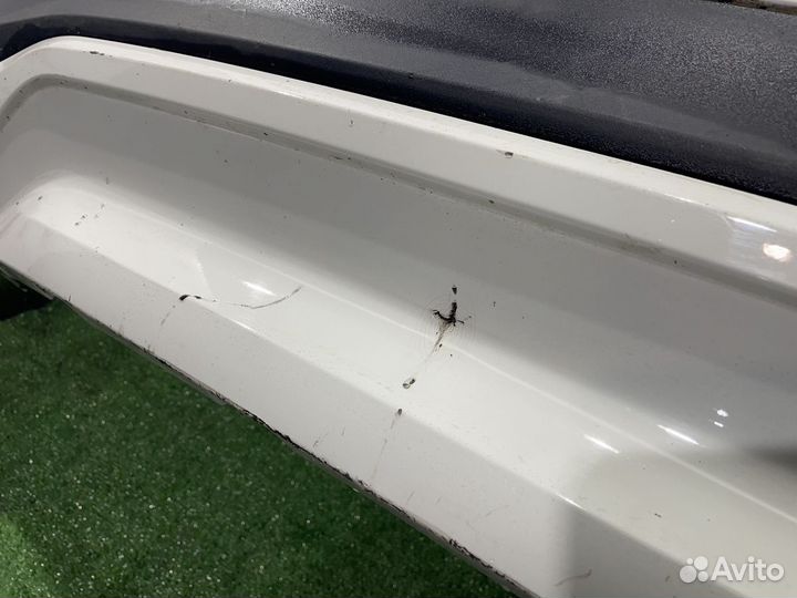 Бампер задний BMW X3 (F25) II рест (белый,красный)