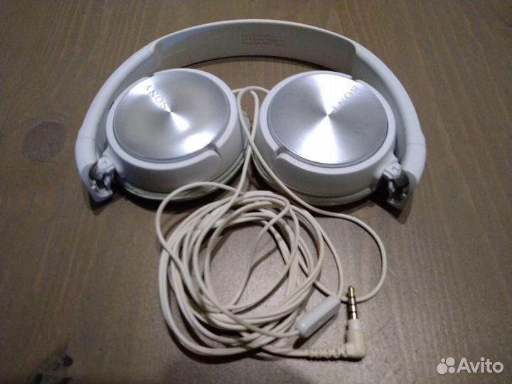 Гарнитура проводная Sony