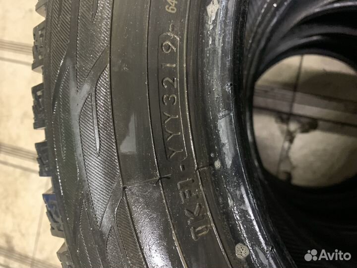 Yokohama Ice Guard IG55 215/60 R16