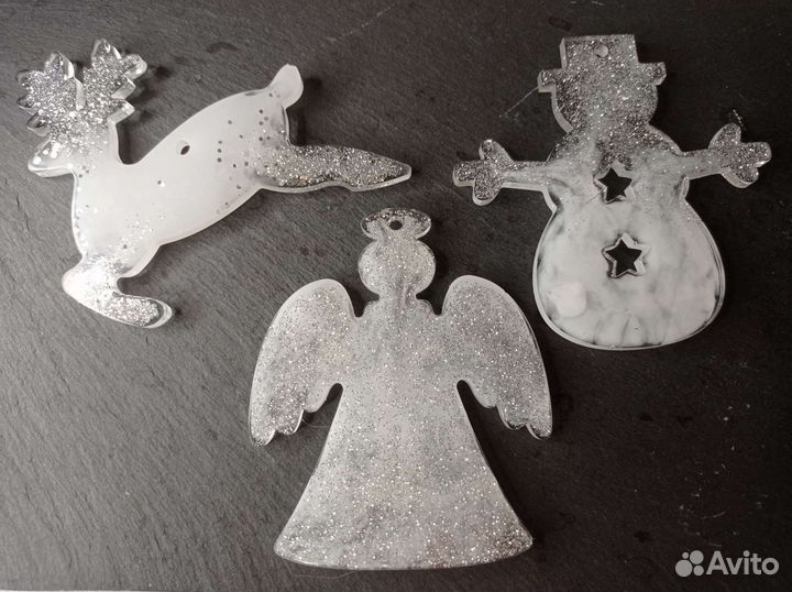 Новогодние игрушки из эпоксидной смолы