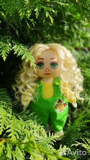 Кукла текстильная