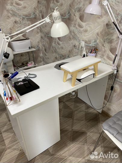 Стол для маникюра