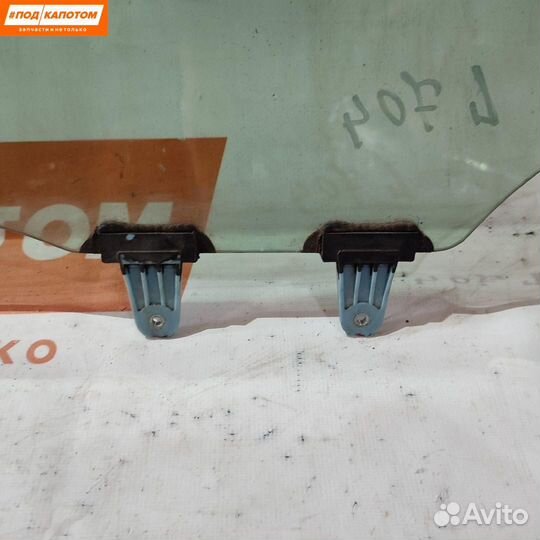 Стекло двери передней левой Suzuki Grand Vitara