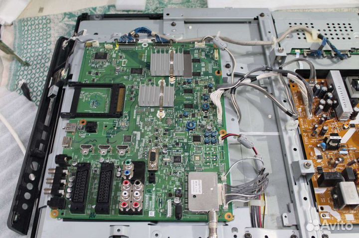 Ремонт жк, LED, Smart TV. Бесплатный Выезд мастера