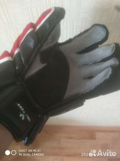 Краги хоккейные размер 15