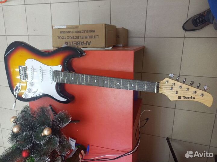 Электрогитара Terris Stratocaster