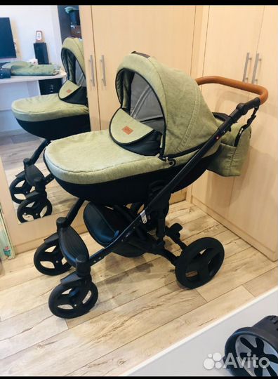 Продам отличную коляску 2 в 1