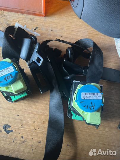 Ремень безопасности Mercedes