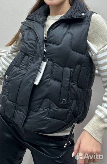 Жилетка женская