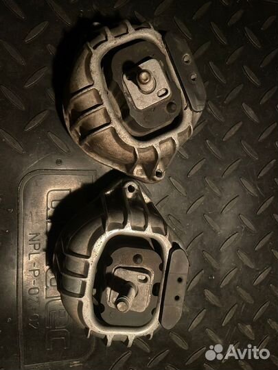 Подушки двигателя bmw e90