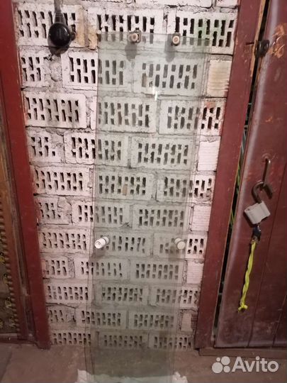 Стеклянные дверцы