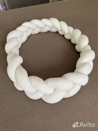 Бортик коса в кроватку