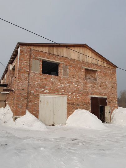 Дом 580 м² на участке 15 сот.
