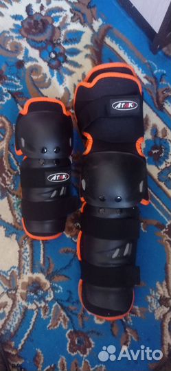 Кроссовый шлем и защита