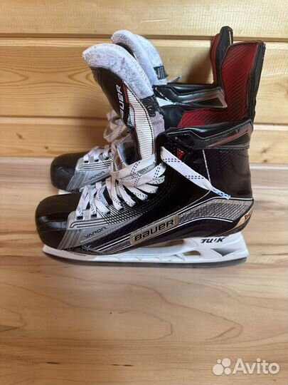 Хоккейные коньки bauer
