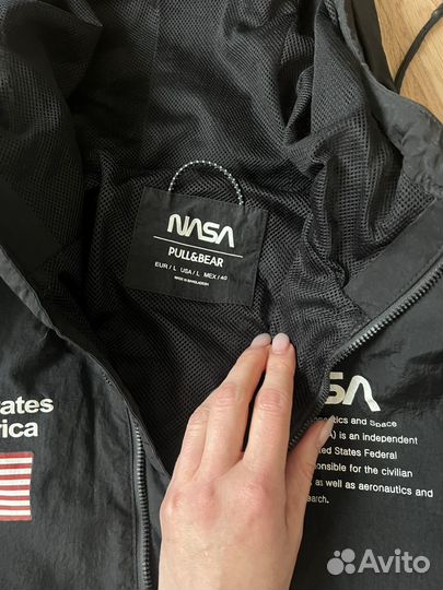 Анорак ветровка абсолютно новый Pull&Bear L