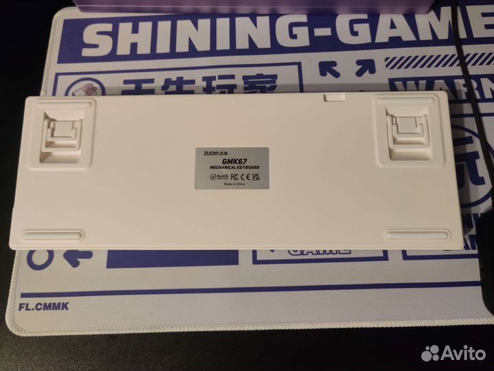Тихая кастомная клавиатура GMK67