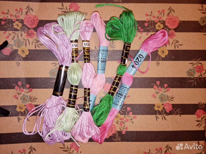 Нити мулине 8 метров