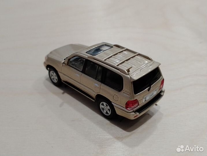 Lexus LX470 (2005-2007)