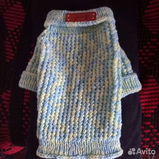 Вязаная одежда для маленьких пород собачек